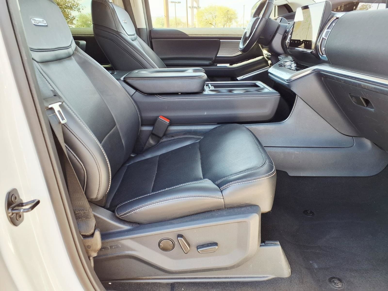 Certified 2025 Ford Expedition Max Platinum AWD/4WD image 10