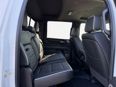 New 2026 GMC Sierra 2500 AT4X image 18