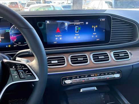 New 2026 Mercedes-Benz GLE 350 4MATIC image 9