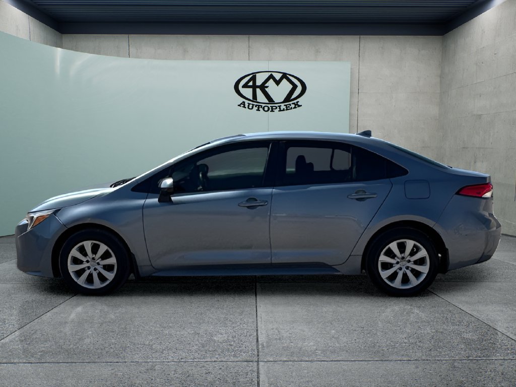 Used 2024 Toyota Corolla LE FWD image 6