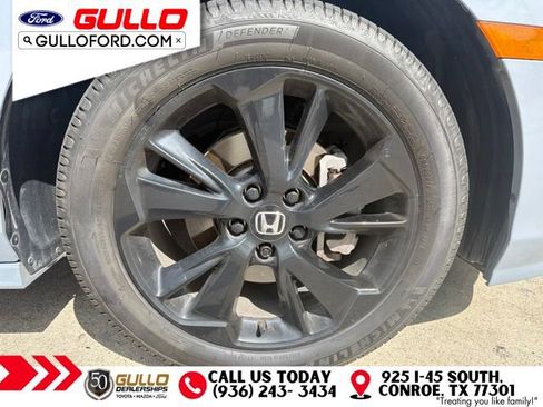 Used 2024 Honda Odyssey Sport image 3