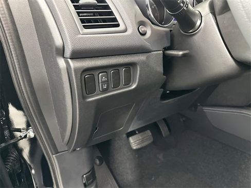 New 2025 Mitsubishi Outlander Sport ES image 21