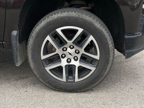 Used 2019 Chevrolet Silverado 1500 Custom Trail Boss image 26