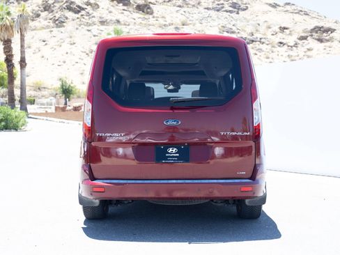 Used 2020 Ford Transit Connect Titanium FWD image 7