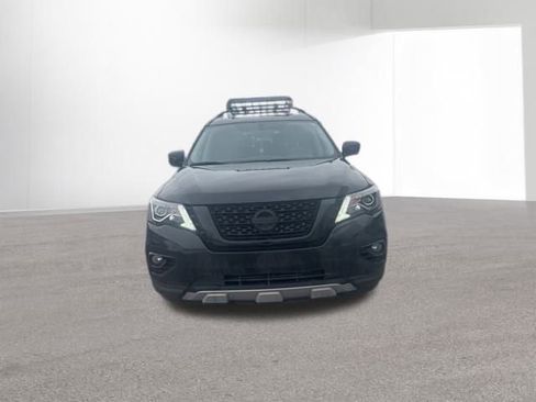 Used 2020 Nissan Pathfinder SL image 10