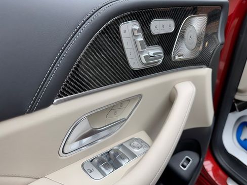 New 2025 Mercedes-Benz GLE 63 AMG S image 11