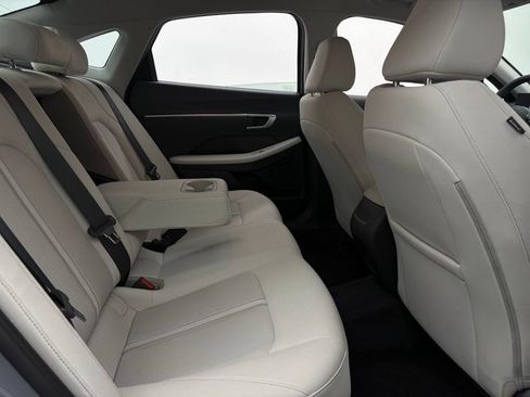 Used 2026 Hyundai Sonata SEL FWD image 31
