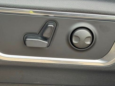 New 2026 RAM 1500 Laramie w/ Sport Appearance Package AWD/4WD image 12