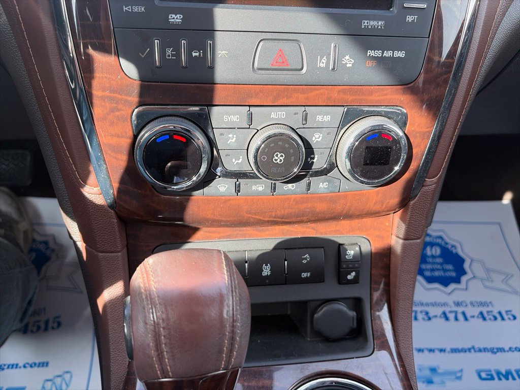 Used 2014 Buick Enclave Premium FWD image 24