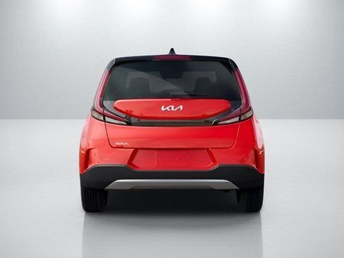 Used 2025 Kia Soul EX FWD image 5