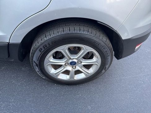 Used 2019 Ford EcoSport SE image 8