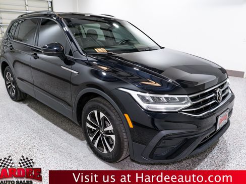 Used 2024 Volkswagen Tiguan S image 6