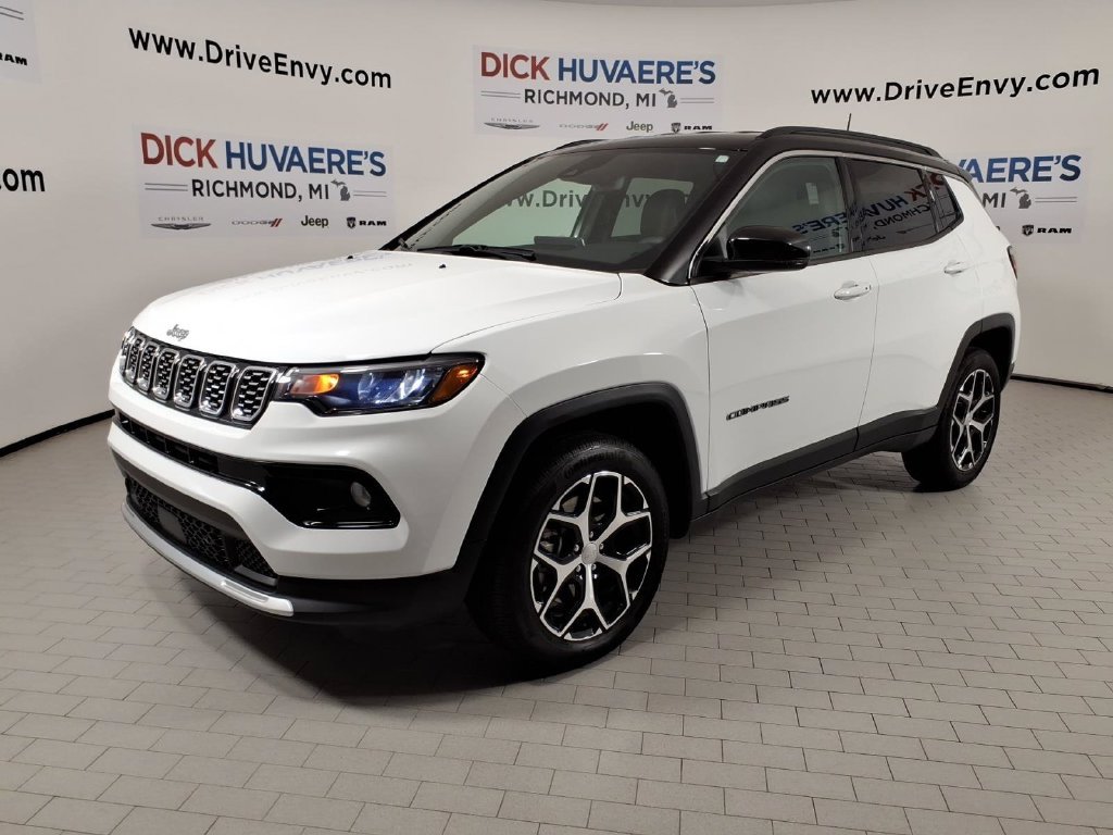 Used 2024 Jeep Compass Limited AWD/4WD image 1