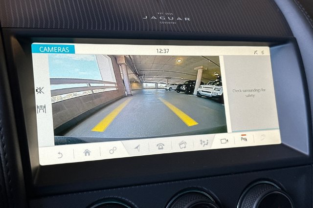Used 2024 Jaguar F-TYPE R-Dynamic RWD image 19