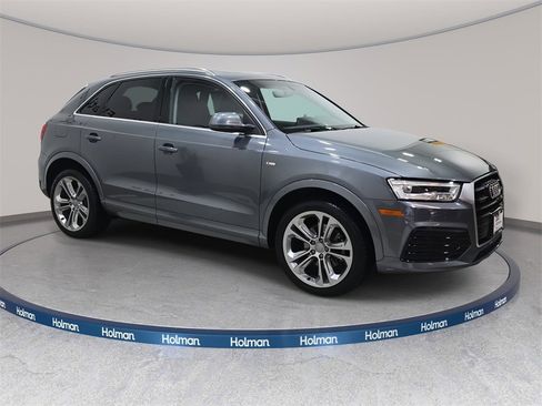 Used 2016 Audi Q3 2.0T Prestige w/ Prestige Package image 5
