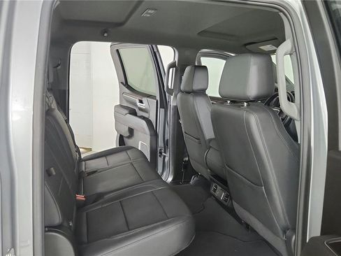 Used 2025 GMC Sierra 1500 SLT AWD/4WD image 22