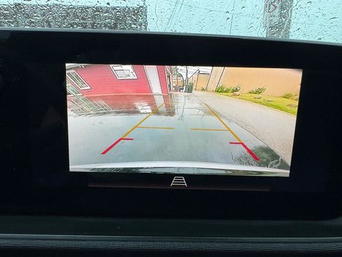 Used 2024 Buick Envista Sport Touring w/ Experience Buick Package FWD image 21
