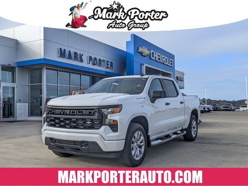 New 2026 Chevrolet Silverado 1500 Custom image 1