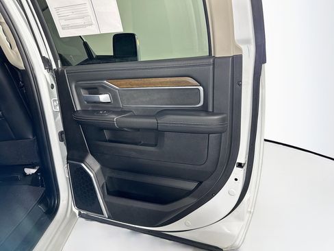 Used 2024 RAM 2500 Laramie w/ Safety Group image 29