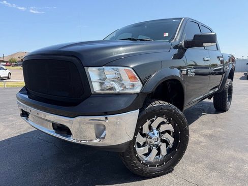 Used 2017 RAM 1500 Big Horn AWD/4WD image 2