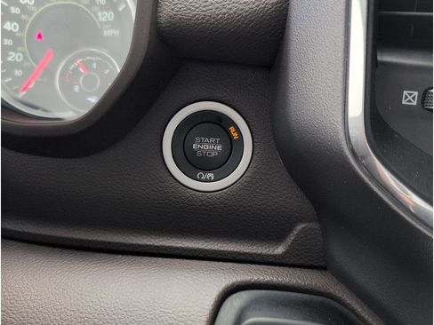 Used 2025 RAM 1500 Laramie w/ Off Road Group image 20