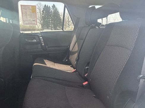 Used 2024 Toyota 4Runner TRD Off-Road AWD/4WD image 21