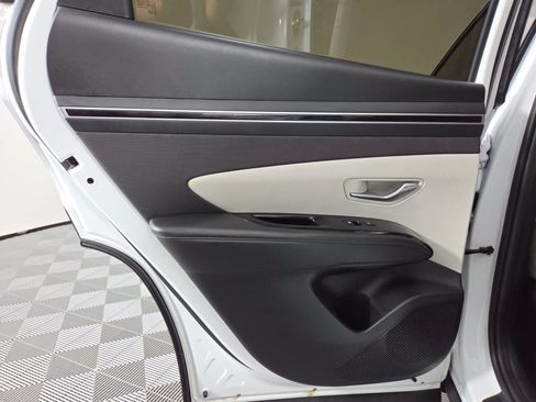 Used 2022 Hyundai Tucson Limited w/ Cargo Package FWD image 19