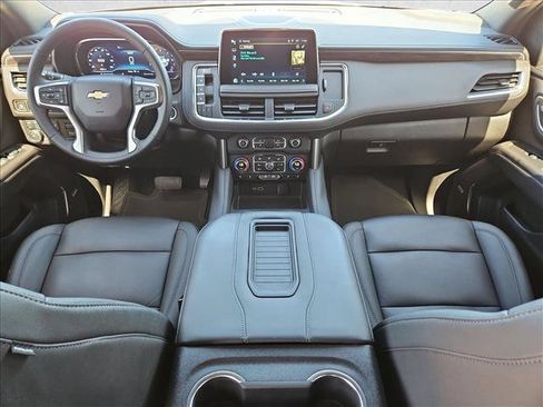 Used 2024 Chevrolet Tahoe LT w/ LT Signature Package AWD/4WD image 19