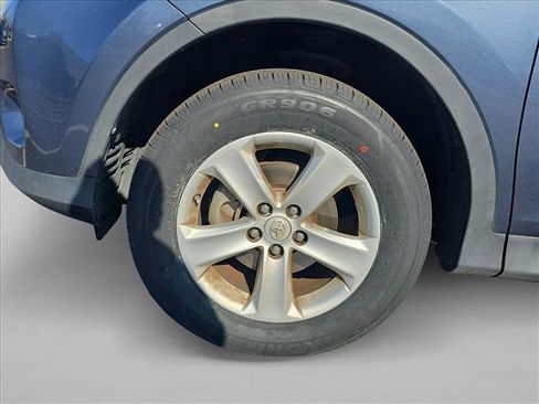 Used 2014 Toyota RAV4 XLE image 25