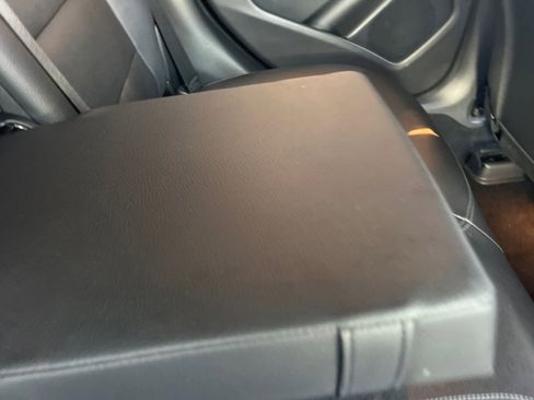 Used 2019 Mercedes-Benz GLA 250 4MATIC image 18