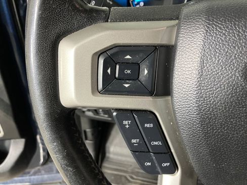 Used 2018 Ford F150 Lariat image 17