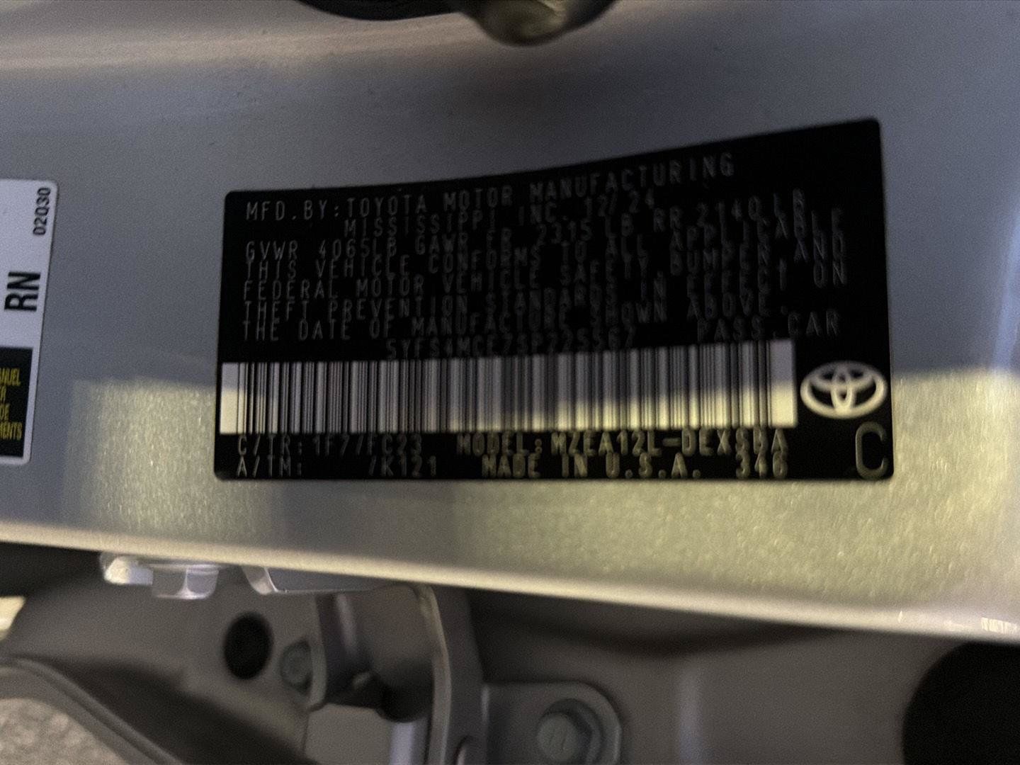 Certified 2025 Toyota Corolla SE FWD image 39