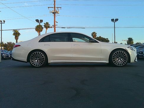 Used 2023 Mercedes-Benz S 580 4MATIC Sedan image 11