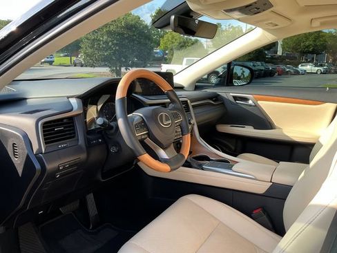 Used 2022 Lexus RX 350 FWD w/ Premium Package image 16