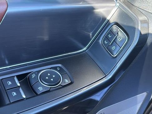 Certified 2022 Ford F150 Lariat w/ Equipment Group 502A High image 9