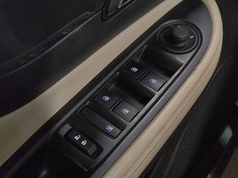 Used 2019 Buick Encore Sport Touring w/ Safety Package image 27