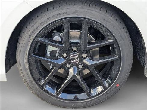 New 2026 Honda Civic Sport image 9