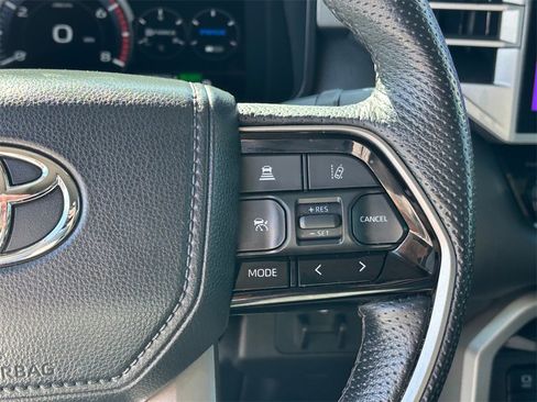 Used 2024 Toyota Tundra Limited image 16