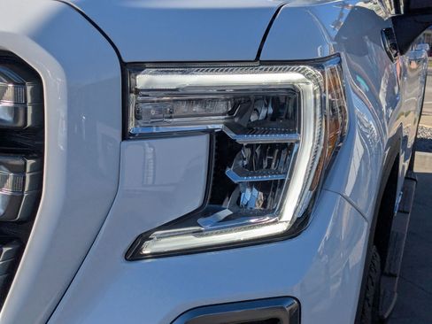 Used 2021 GMC Sierra 1500 AT4 image 12