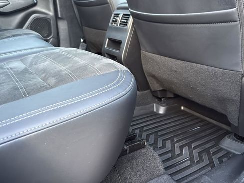 Used 2024 Mitsubishi Outlander SE image 27