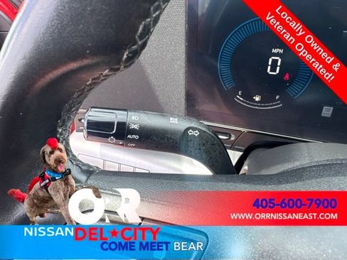 Used 2024 Hyundai Kona SEL FWD image 20