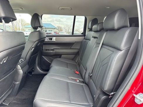 Certified 2025 Hyundai Santa Fe SEL image 11