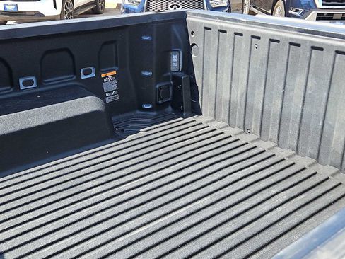 Used 2024 Chevrolet Silverado 1500 LT w/ Leather Package RWD image 23