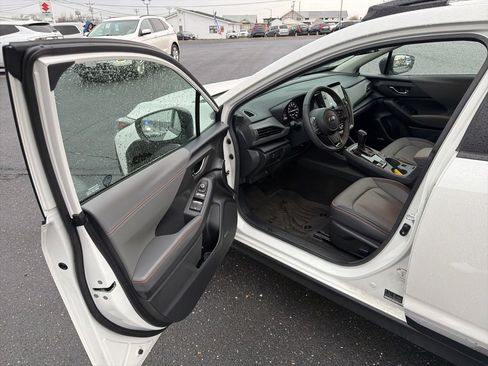 Certified 2024 Subaru Crosstrek 2.5i Limited w/ Crosstrek Mirror Package image 14