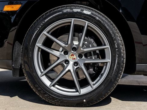 New 2026 Porsche Macan Turbo AWD/4WD image 15