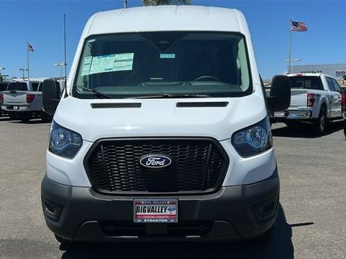 New 2026 Ford Transit 250 148 Medium Roof w/ Load Area Protection Package RWD image 8