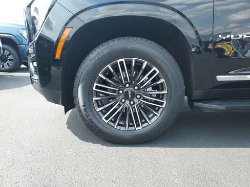 Used 2026 GMC Yukon Elevation AWD/4WD image 10