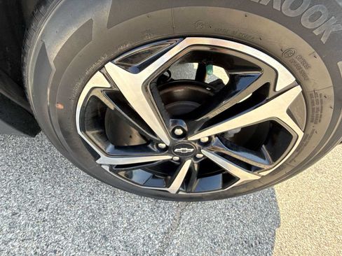 Certified 2023 Chevrolet TrailBlazer RS w/ Convenience Package FWD image 31