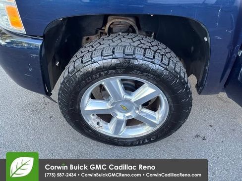Used 2009 Chevrolet Silverado 1500 LT w/ All Star Package AWD/4WD image 26