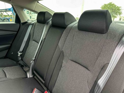 Used 2026 Honda Accord SE image 17